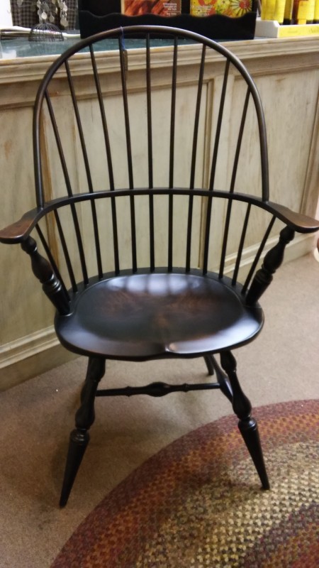 Amish Windsor Arm Chair